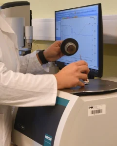 LMIUE_3-800x1000-600x750 (1)